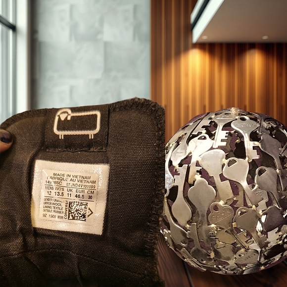 Men's Flannel Shoes - Picture 5 of 6